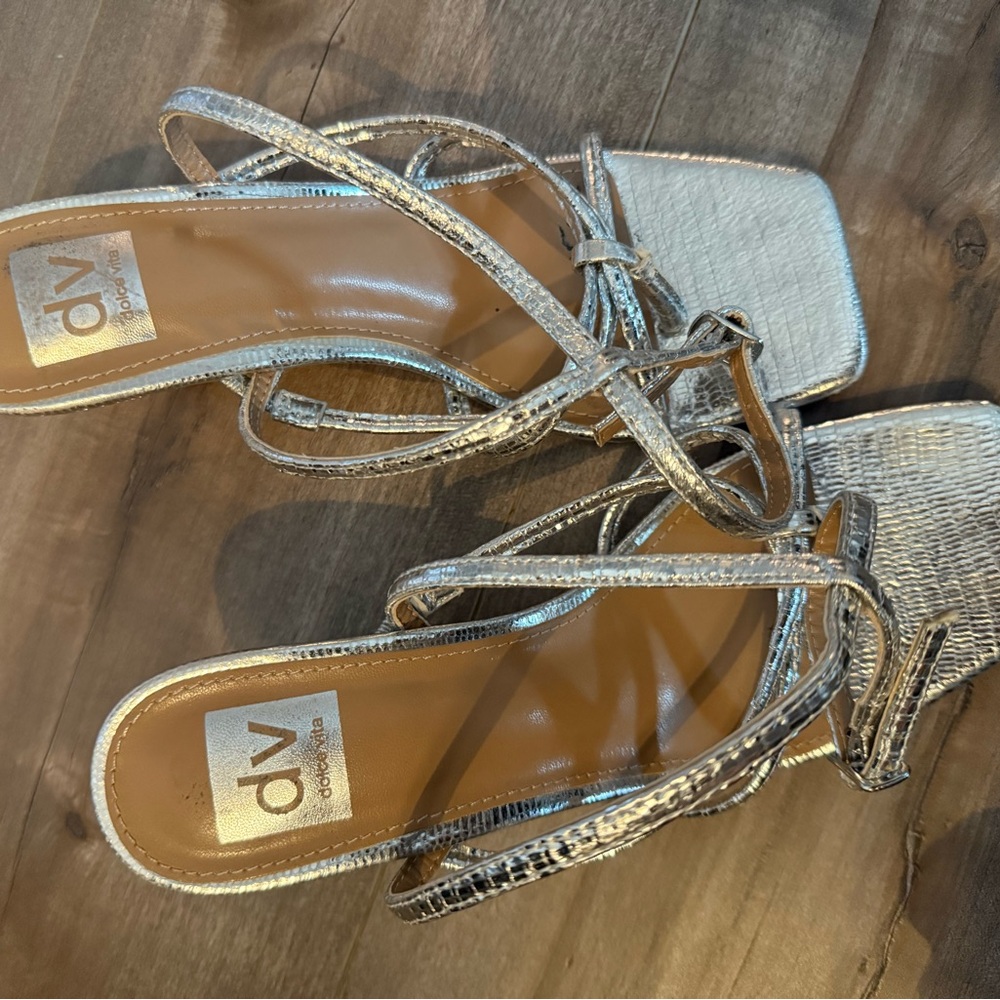 DV by Dolce Vita Metallic Silver Heels - Picture 3 of 5
